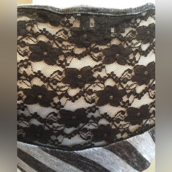 IZ Byer, Medium, Black and gray, short sleeve crew neck top with lace back - Picture 8 of 8